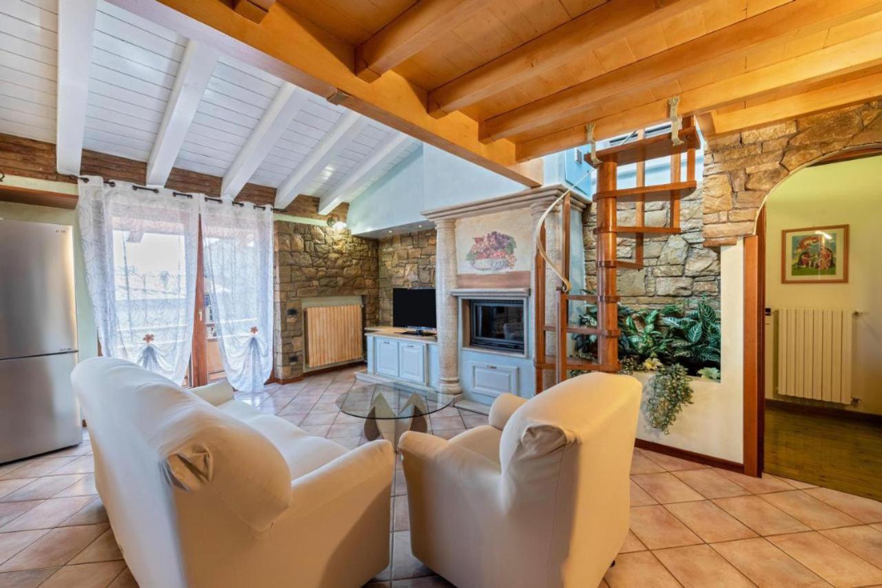 Casa Vacanze Baccolo Польпенацце-дель-Гарда Экстерьер фото