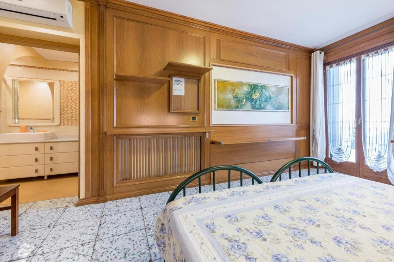 Casa Vacanze Baccolo Польпенацце-дель-Гарда Экстерьер фото