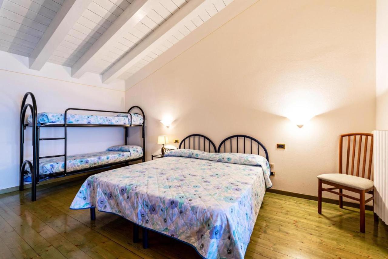 Casa Vacanze Baccolo Польпенацце-дель-Гарда Экстерьер фото