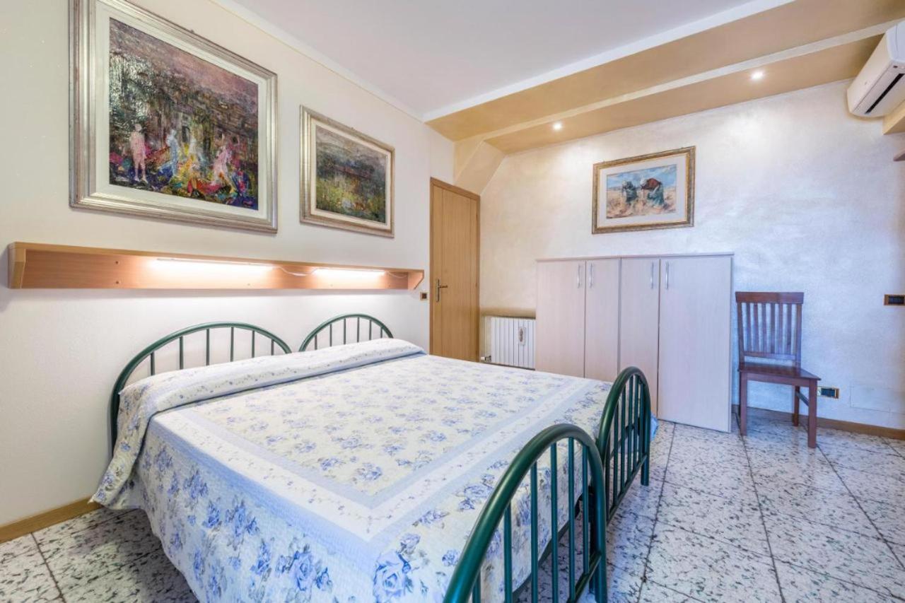 Casa Vacanze Baccolo Польпенацце-дель-Гарда Экстерьер фото