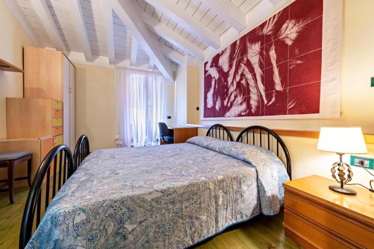 Casa Vacanze Baccolo Польпенацце-дель-Гарда Экстерьер фото