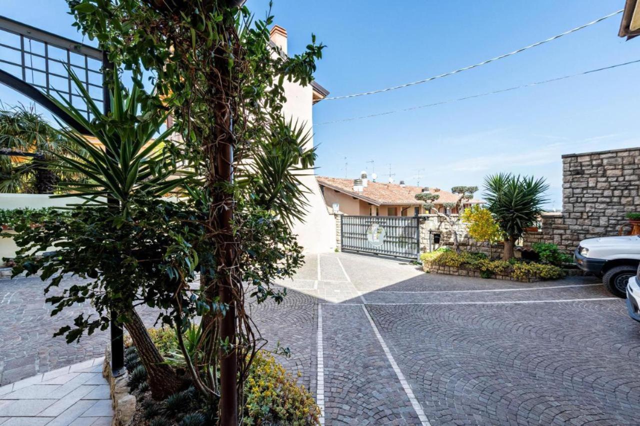 Casa Vacanze Baccolo Польпенацце-дель-Гарда Экстерьер фото